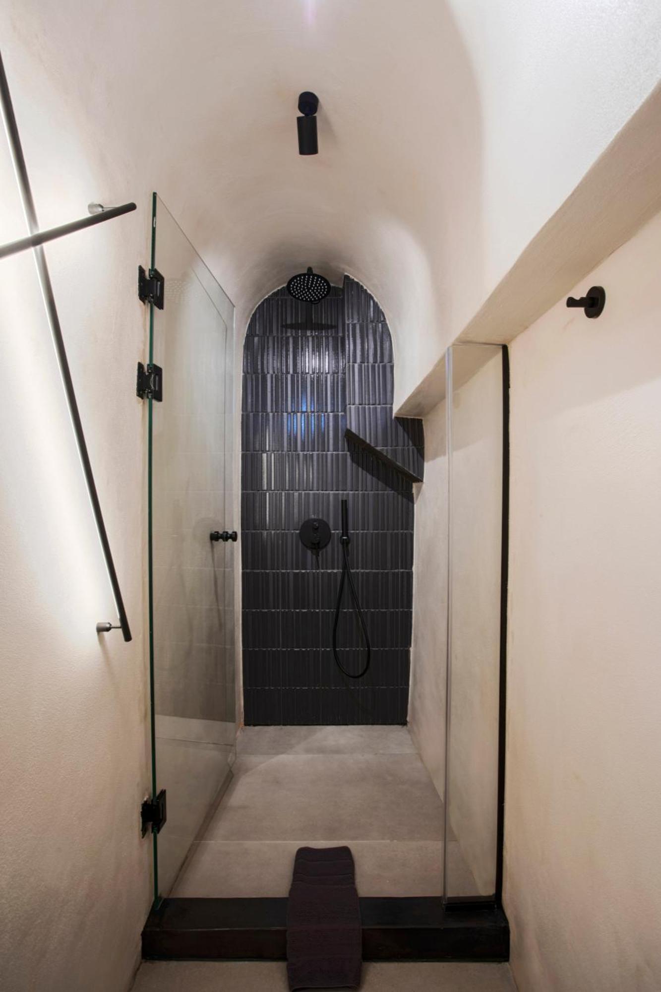 Armonoia Suites Bagian luar foto