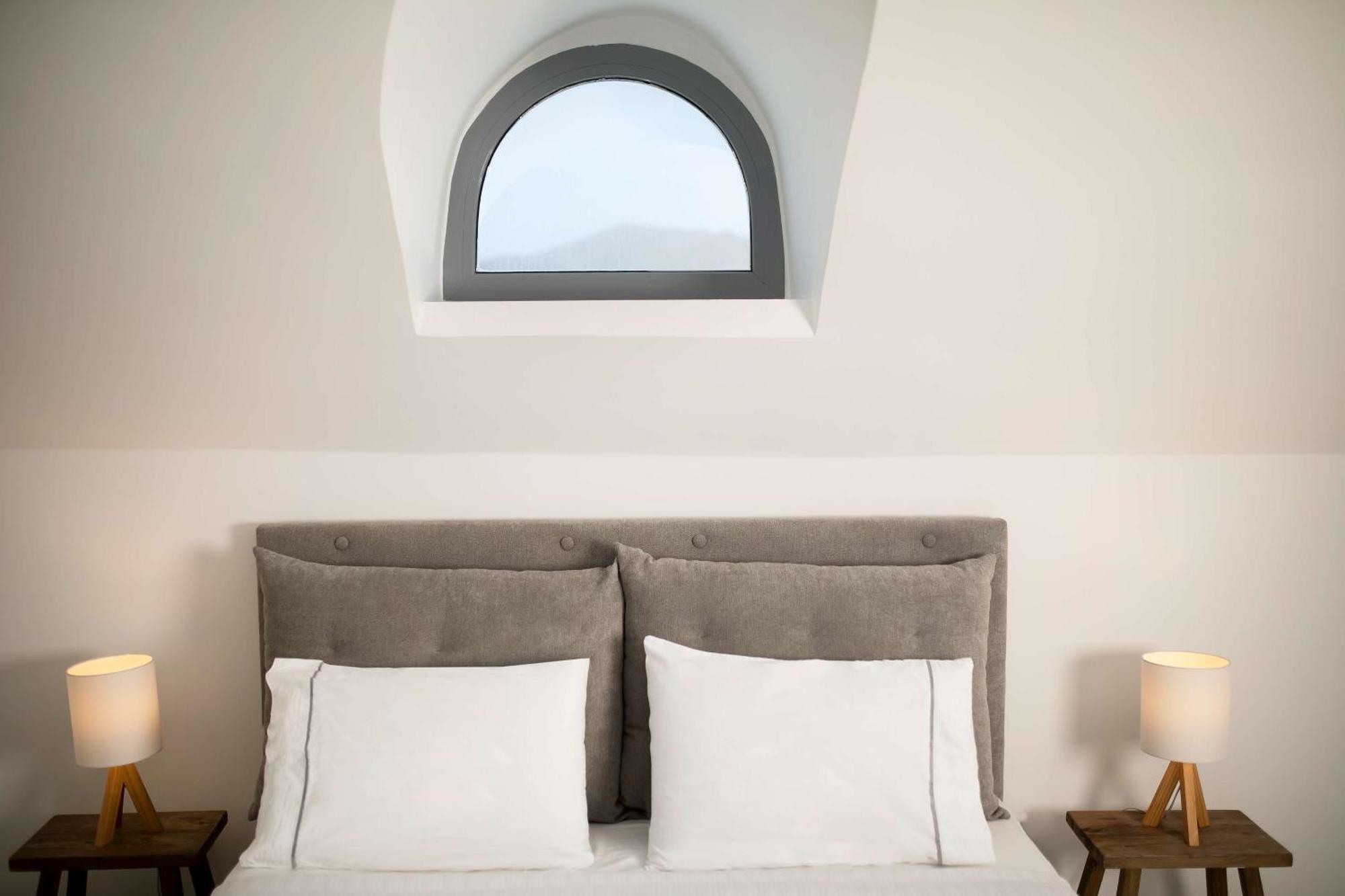 Armonoia Suites Bagian luar foto